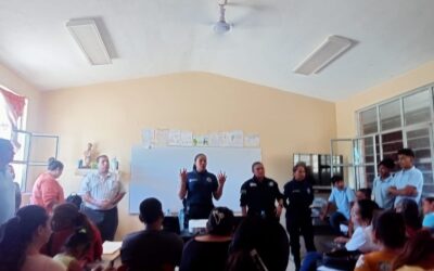 Simuproinna Acaponeta: SE VISITÓ TELESECUNDARIA DE EL LLANO DE LA CRUZ CON TALLER DE DERECHOS, RESPONSABILIDADES Y VALORES.