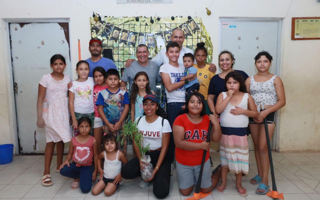 MANUEL SALCEDO DA CONTINUIDAD A PROGRAMA DE REFORESTACIÓN.  🪴 Visitó la comunidad de Sayulilla.