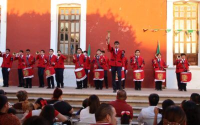 GRAN DEMOSTRACIÓN DE BANDAS DE GUERRA EN ACAPONETA