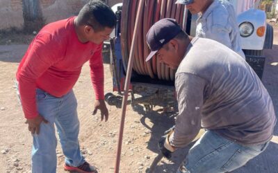 #Drenaje|| En la comunidad de Sayulilla personal de Oromapas Acaponeta acudieron para continuar atendiendo las problemáticas relacionadas con el drenaje.