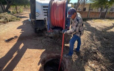 #drenaje|| Continúan los trabajos de limpieza de la red de drenaje en Acaponeta.