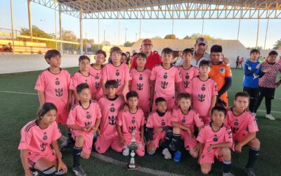 #Deportes|| Entrega de los trofeos correspondientes a los equipos de futbol rápido infantil que disputaron la gran final.